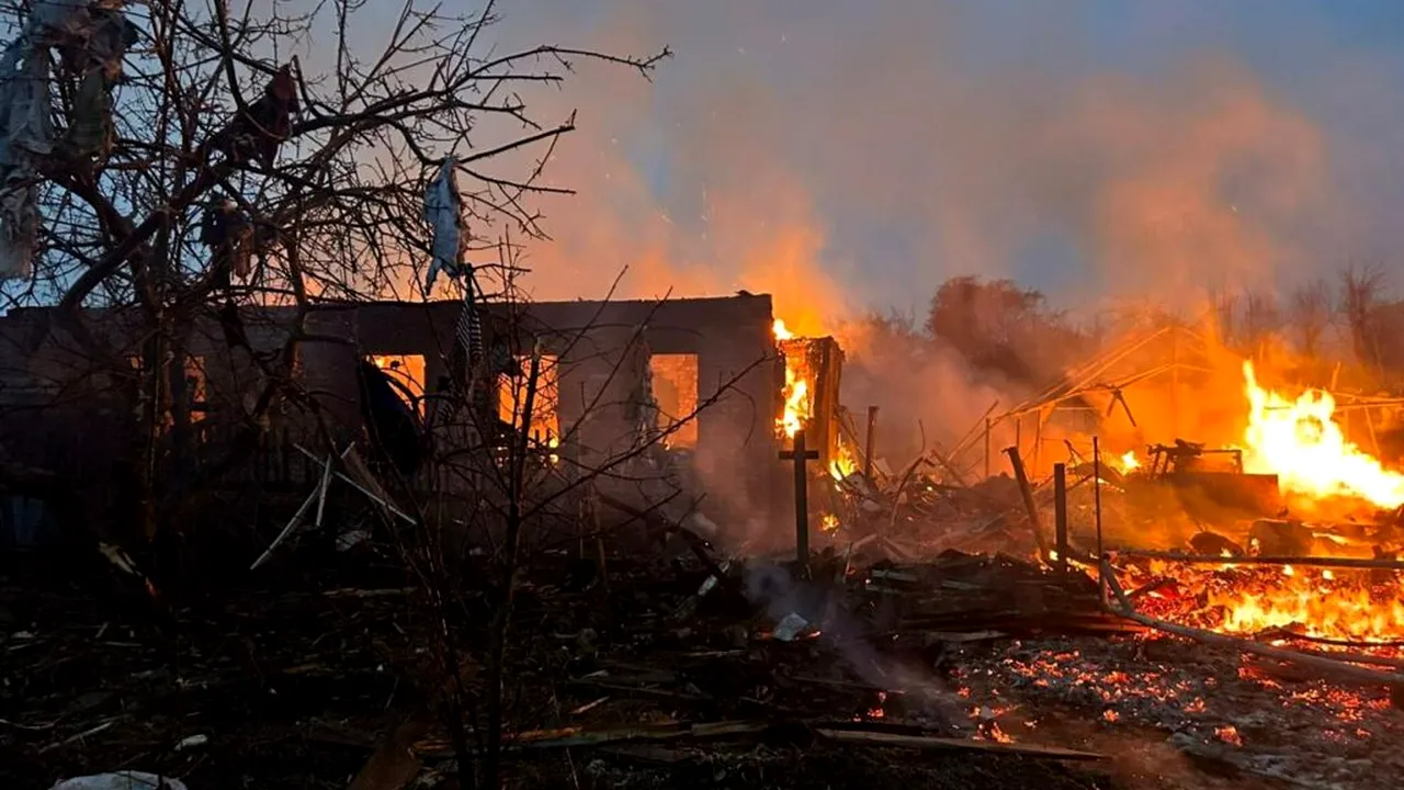  28 de atacuri rusești în Donețk, în 24 de ore. Cinci persoane ucise, inclusiv un copil