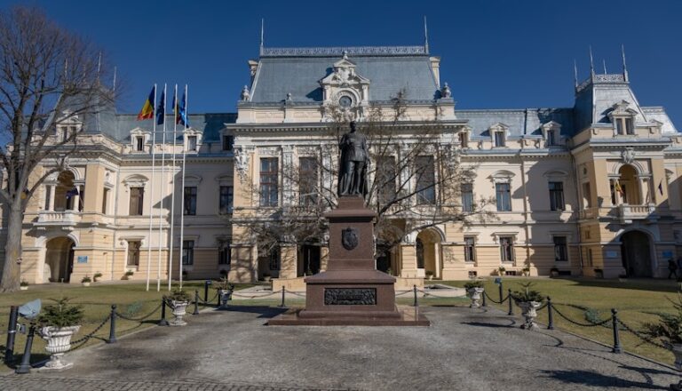 Unde și cu cât apare Iașul în proiectul Legii bugetului de stat pe 2026? Guvernul l-a pus aseară în dezbatere publică