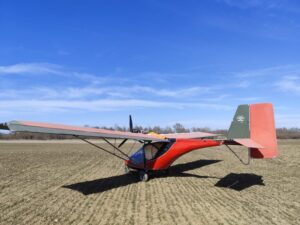 Un ucrainean a intrat în România cu un aparat de zbor de mici dimensiuni / Este cercetat penal