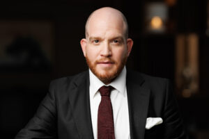 „Suntem un sistem de sănătate care a repatriat familii de medici din Europa.” Interviu cu Dan Fiterman, fondator al Rețelei Medicale Arcadia, la 18 ani de la înființarea acesteia