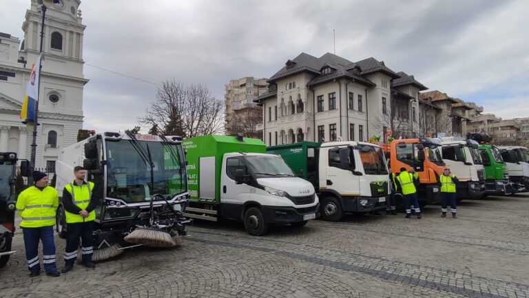 Aveți grijă unde vă lăsați mașina zilele acestea! A început curățenia de primăvară a orașului: iată programul, pe străzi și zile!