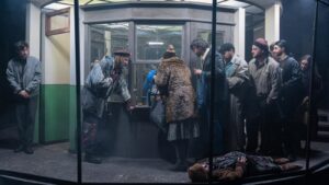 Radu Afrim revine la Naționalul din Iași cu spectacolul „Digul și alte povestiri”, după proze de György Dragomán