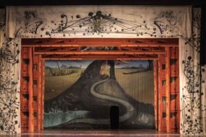 Cea mai mare pictură realizată vreodată de Salvador Dalí, scoasă la vânzare