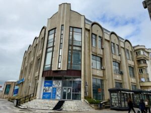 EXCLUSIV | Clădire Romtelecom de pe strada Lăpușneanu din Iași, sub executare silită. Firma care a câștigat licitația Orange România nu a plătit imobilul