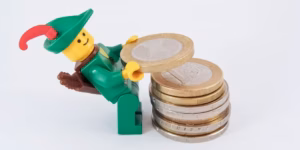 Dezbaterea modernă despre rolul statului și funcționarea economiei: între Robin Hood și Robinson Crusoe