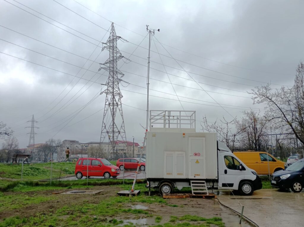 Mirosurile pestilențiale misterioase din zona de vest a Iașului: 30 de zile de măsurători cu autospeciala de la Mediu, după avalanșa de reclamații