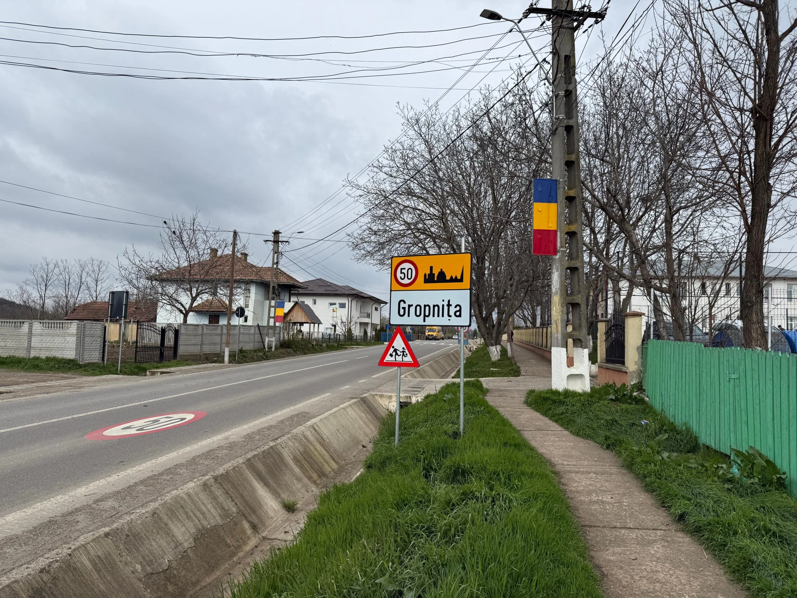 Cum a ajuns o comună din sudul țării să stăpânească 40 de hectare de teren  la Gropnița - Ziarul de Iaşi - liderul presei ieşene