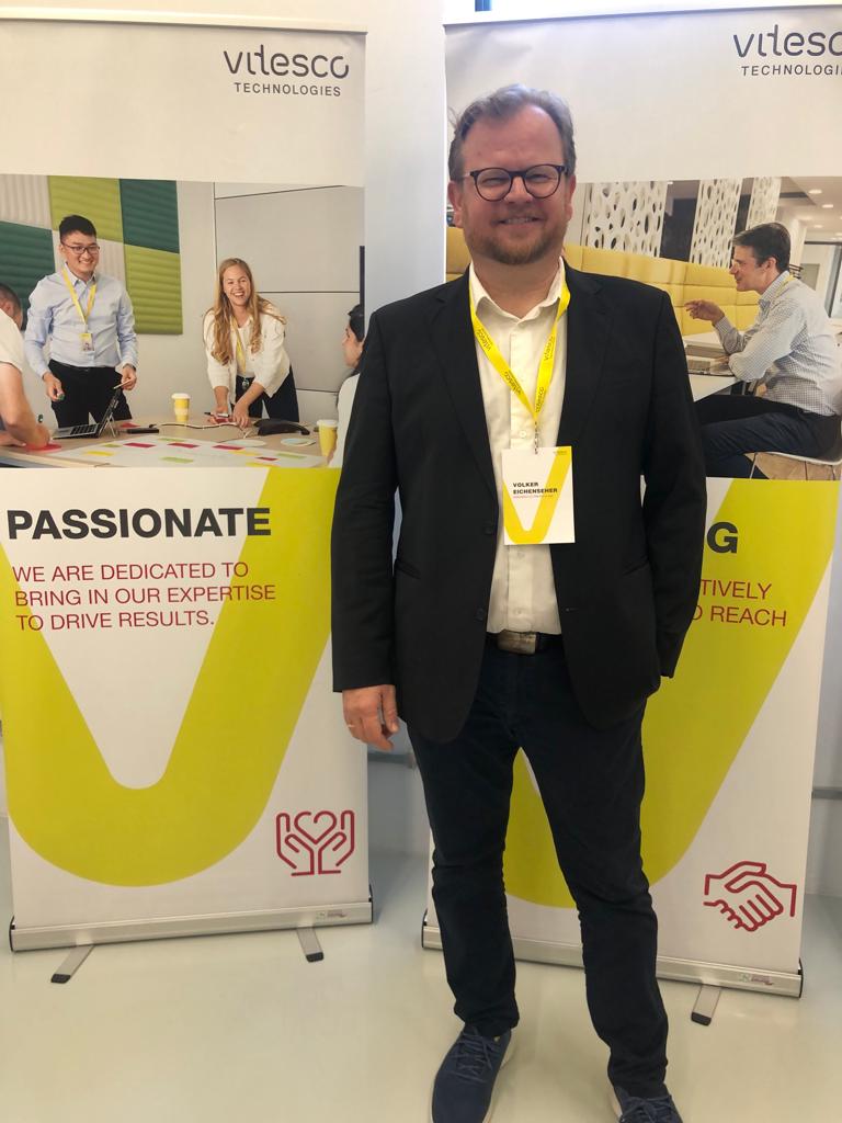 Volker Eichenseher, șef al departamentului de inginerie, sosit din Germania pentru evenimentul de lansare a centrului